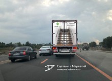 3D vehicle wrap design. 3D реклама лестниц компании "Тёплое лето". Задний борт. г.Новосибирск. 2021 год.